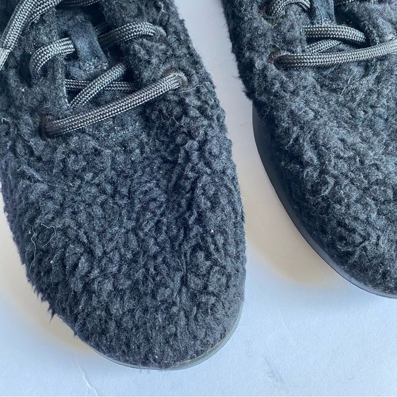 Allbirds • Sherpa Fluff Runner - Picture 2 of 8